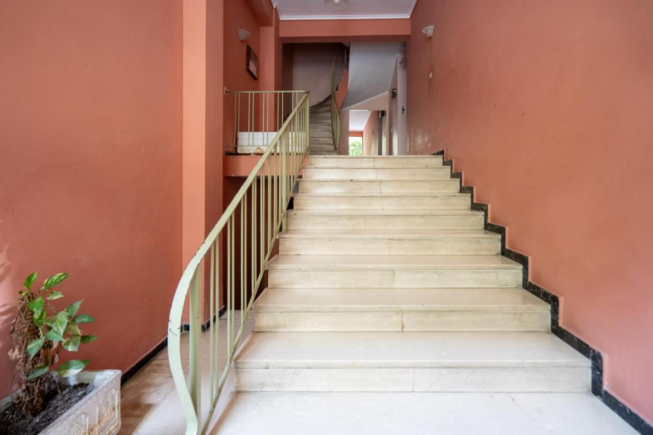 אתונה Charming Two Bedrooms Apartment Walk To Acropolis מראה חיצוני תמונה