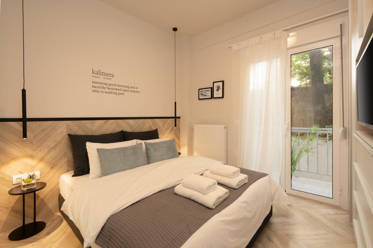 אתונה Charming Two Bedrooms Apartment Walk To Acropolis מראה חיצוני תמונה