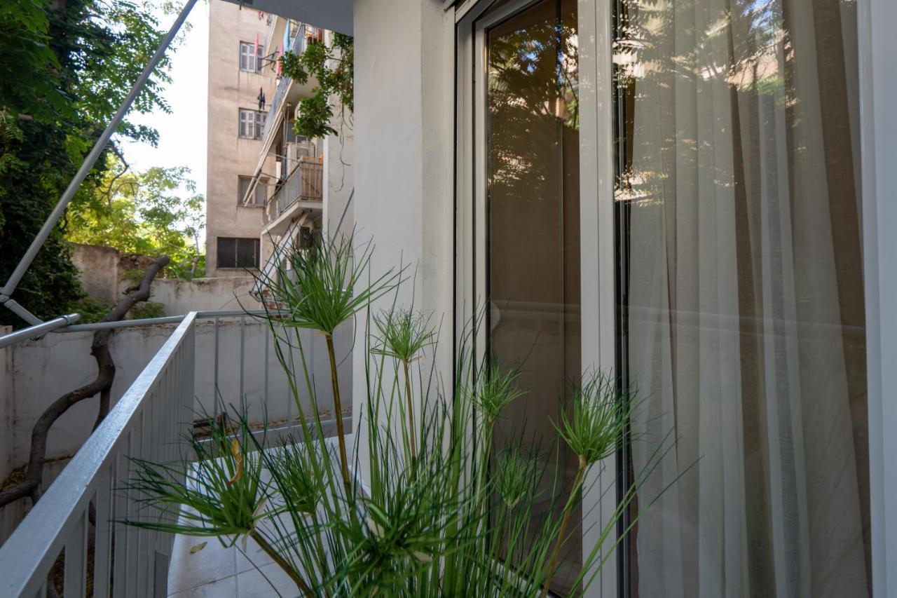 אתונה Charming Two Bedrooms Apartment Walk To Acropolis מראה חיצוני תמונה